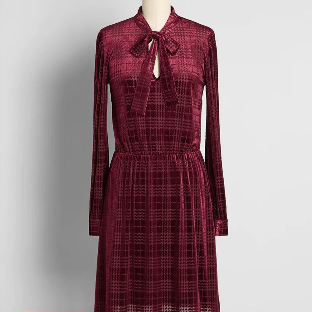 ModCloth Adored In Bordeaux Velvet Tie-Neck Dress
